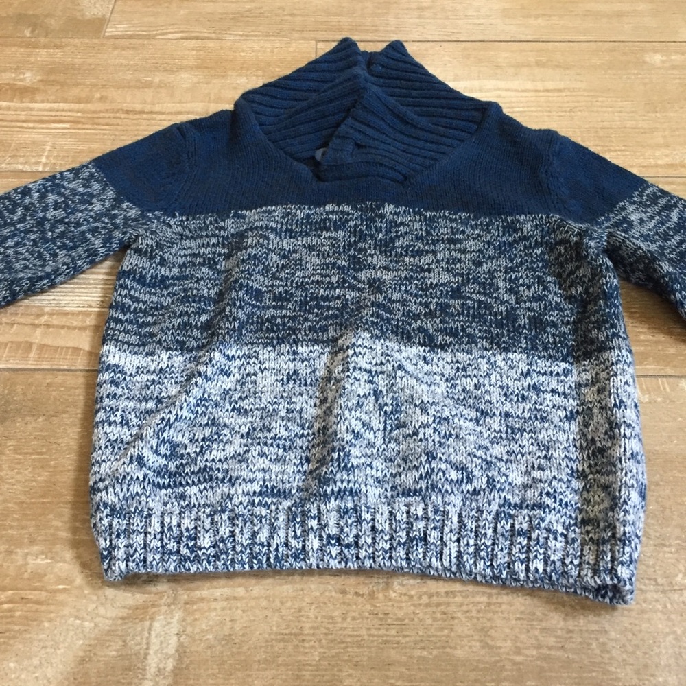 SOLD Retrofit • Trendy Blue Striped Knit Sweater - Picture 2 of 8